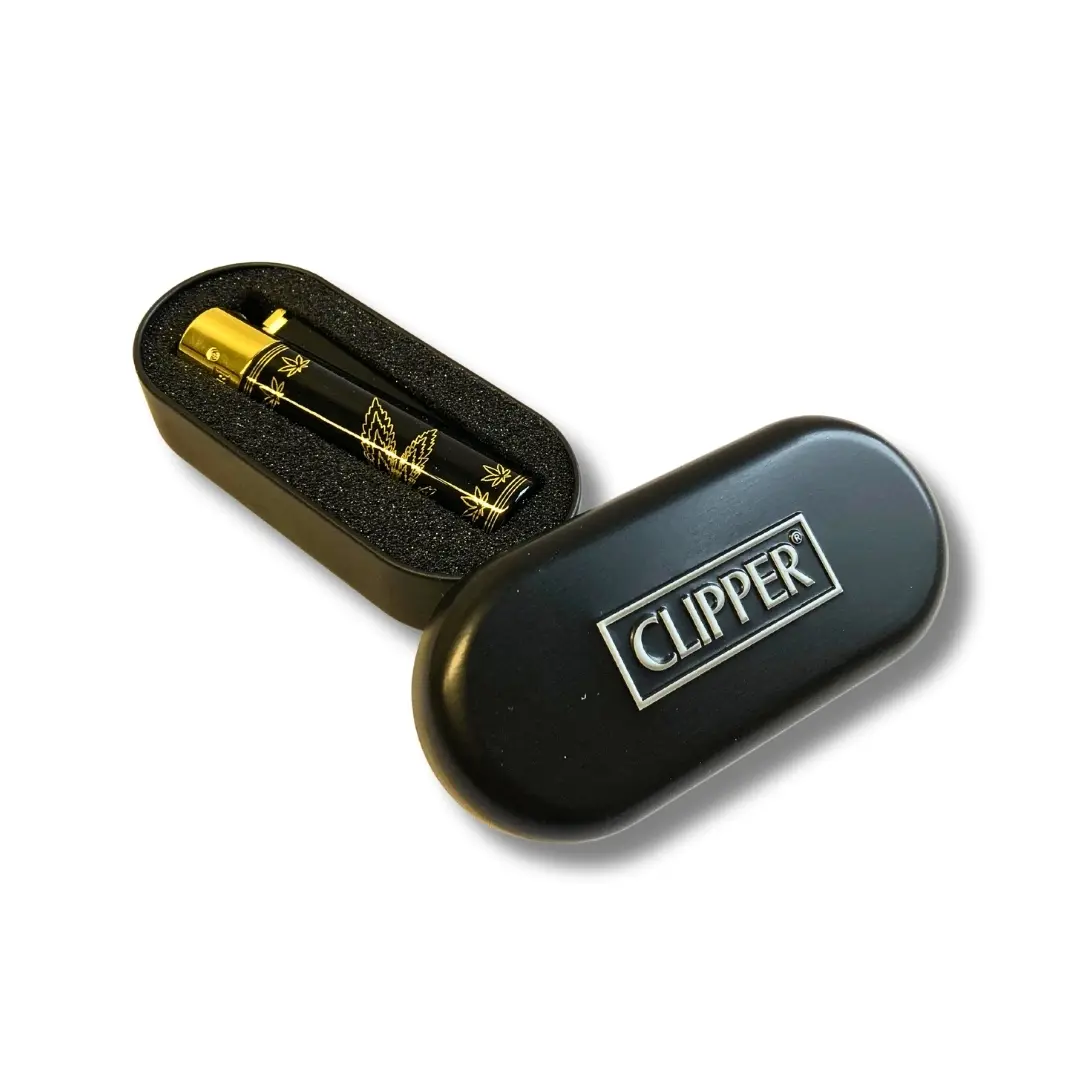 Clipper Feuerzeug Metall Leaves Gold Schwarz Verpackung