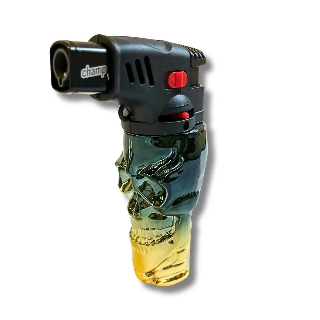 Champ Sturmfeuerzeug Jetflame Totenkopf Gradient Metallic Gold Schwarz